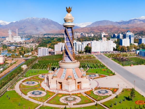 Stichting Internationaal Strafrecht dient officiële communicatie in bij de President van de Republiek Tadzjikistan